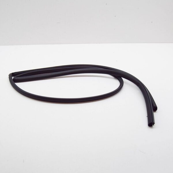 3G9877297 - VW TIGUAN AD Rear Sunroof Glass Lower Seal 3G9877297 NEW