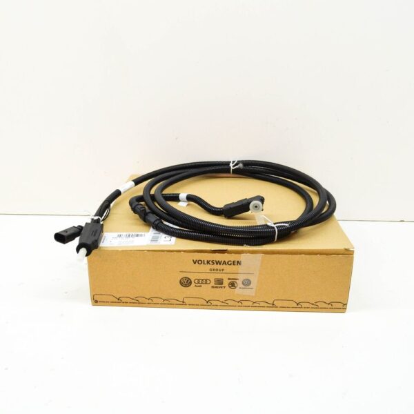 3Q0131984AC - VW ARTEON 3H7 Reducing Agent Injection Nozzle Supply Line 3Q0131984AC NEW