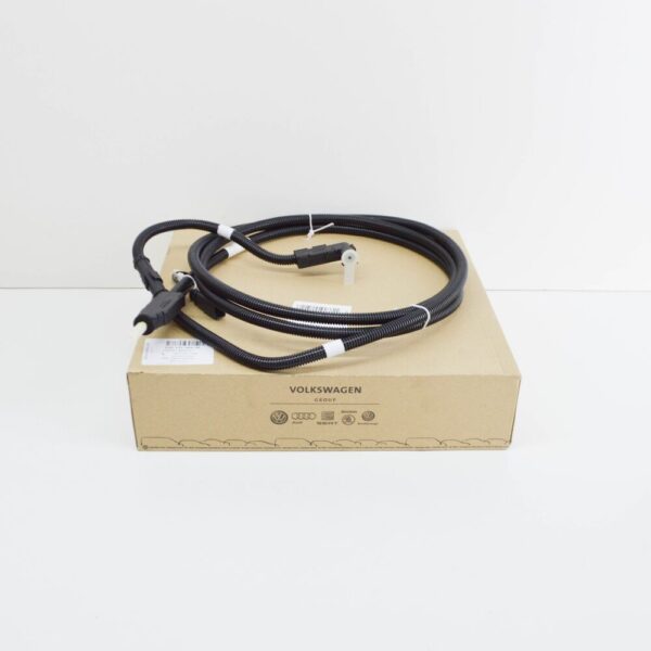 3Q0131984AE - NEW VW PASSAT B8 3G REDUCING AGENT INJECTOR METERING LINE 3Q0131984AE ORIGINAL