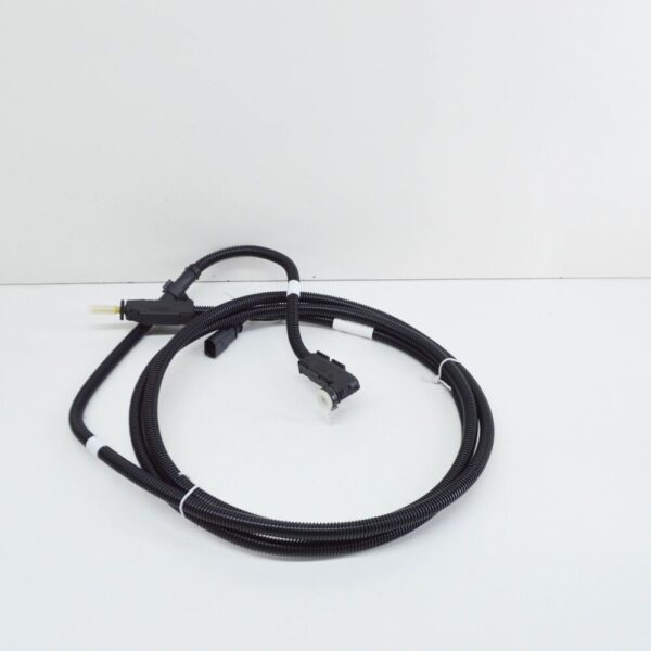 3Q0131984AE - NEW VW PASSAT B8 3G REDUCING AGENT INJECTOR METERING LINE 3Q0131984AE ORIGINAL