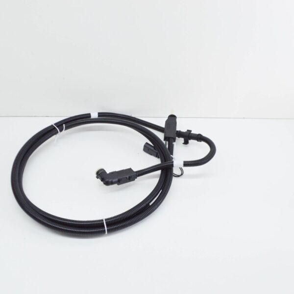 3Q0131984AE - NEW VW PASSAT B8 3G REDUCING AGENT INJECTOR METERING LINE 3Q0131984AE ORIGINAL