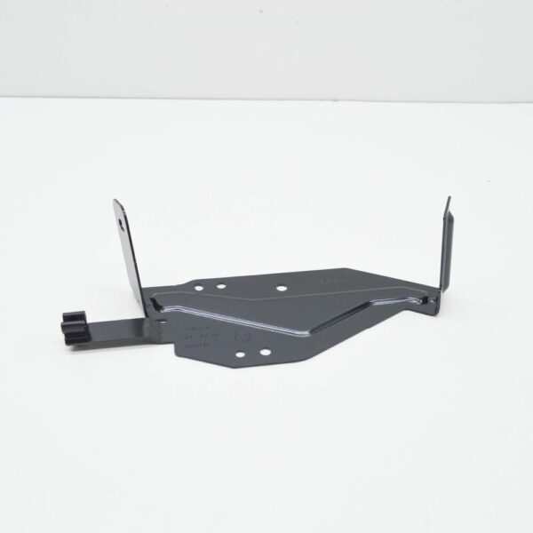 3Q0898595 - NEW VOLKSWAGEN ARTEON 3H7 AUXILIARY HEATER FUEL LINE BRACKET 3Q0898595 ORIGINAL