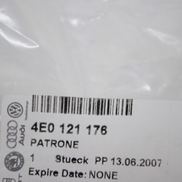 4E0121176 - Volkswagen Beetle A5 Expansion Tank Silicate Cartridge 4E0121176 NEW GENUINE