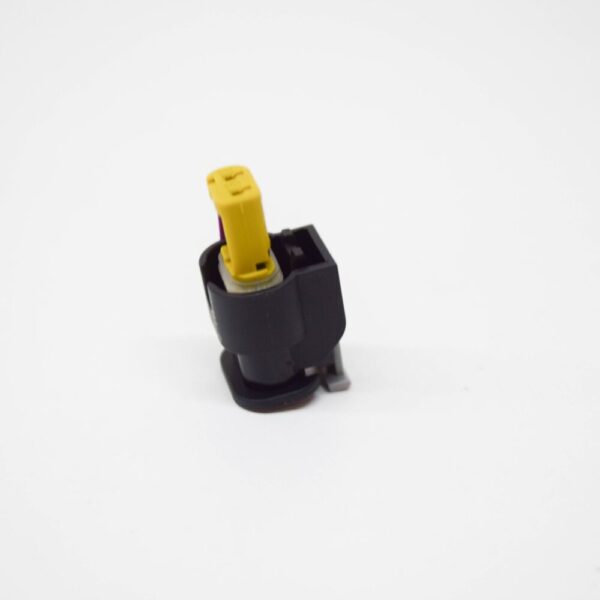4F0973702A - VW ARTEON camshaft adjuster flat contact connection 2 pin 4F0973702A NEW