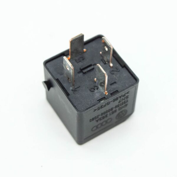 4H0951253A - NEW VOLKSWAGEN TOUAREG 7L FUEL PUMP RELAY 4H0951253A 5.0 DIESEL ORIGINAL