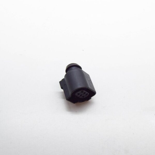 4H0973713F - VW TRANSPORTER VI T6 Flat Contact Housing 6 Pin 4H0973713F NEW GENUINE