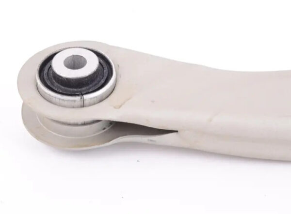 4M0505397R - NEW VW TOUAREG CR REAR LEFT UPPER WISHBONE ARM 4M0505397R ORIGINAL