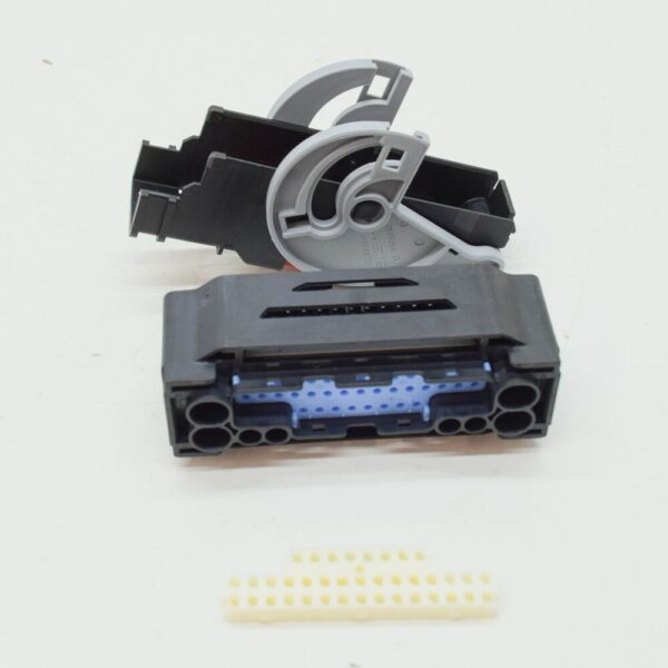 4M0998046 - NEW VW TIGUAN AD MK2 LOCKING MECHANISM FLAT HOUSING CONTACT 4M0998046 ORIGINAL