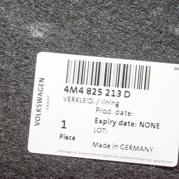 4M4825213D - NEW VOLKSWAGEN TOUAREG CR REAR LEFT UNDERBODY COVER 4M4825213D 2020