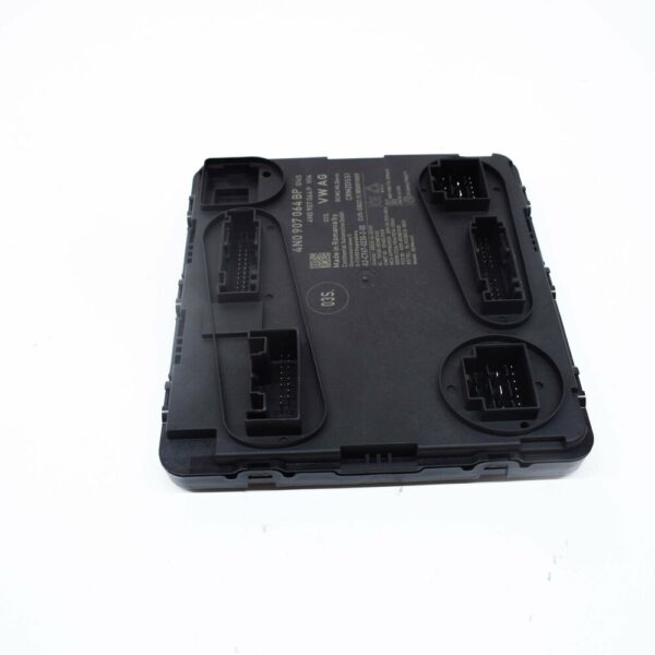 4N0907064BP - NEW VOLKSWAGEN TOUAREG CR COMFORT CONTROL UNIT 4N0907064BP ORIGINAL