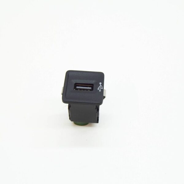 510035726 - NEW VW TRANSPORTER VI T6 USB CONNECTOR 510035726 ORIGINAL