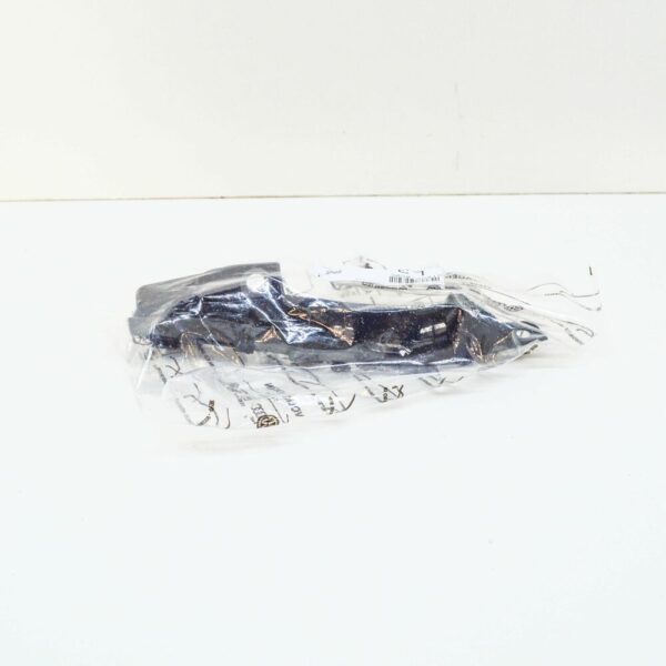 510807050C - NEW VOLKSWAGEN GOLF MK7 SPORTSVAN FRONT RIGHT BUMPER BRACKET 510807050C ORIGINAL