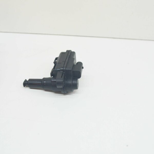 510810773 - NEW VW PASSAT B8 FUEL FILLER FLAP THROTTLE CONTROL ELEMENT 510810773