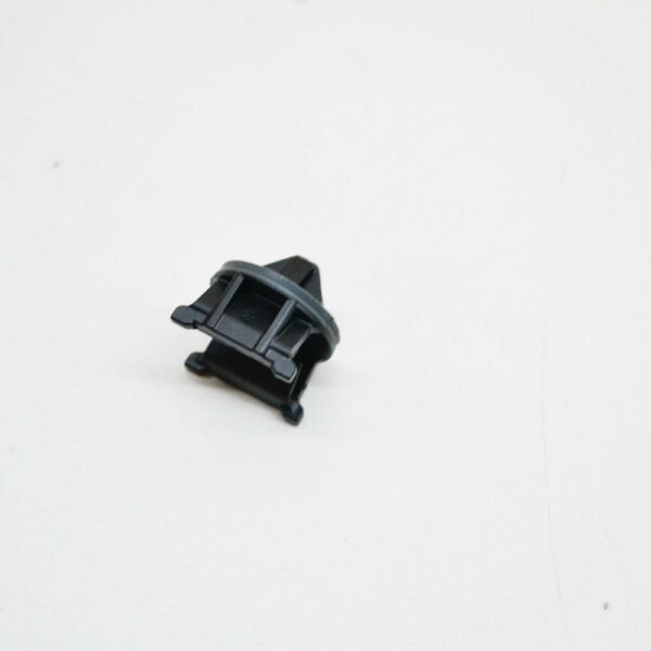 510868246 - NEW VOLKSWAGEN ARTÉON FRONT DOOR PANEL CLIP 510868246 ORIGINAL