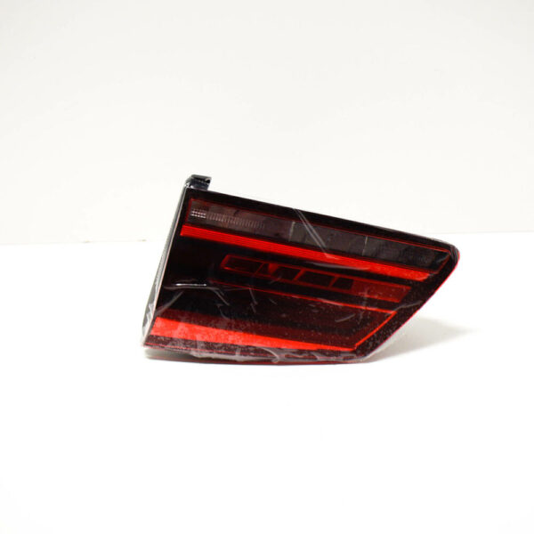 510945094N - NEW VOLKSWAGEN GOLF MK7 SPORTSVAN REAR RIGHT INNER TAILLIGHT 510945094N