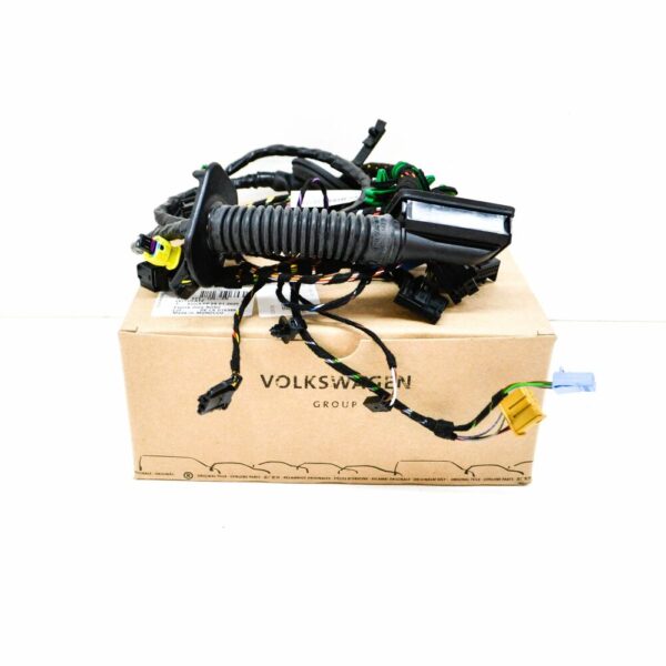 517971120CN - NEW VW GOLF SPORTSVAN MK7 FRONT LEFT DOOR WIRING CABLE LHD 517971120CN ORIGINAL