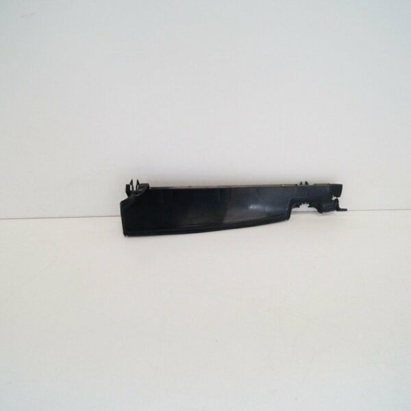 561121330 - OEM VOLKSWAGEN PASSAT B8 FRONT AIR DUCT 561121330 GENUINE