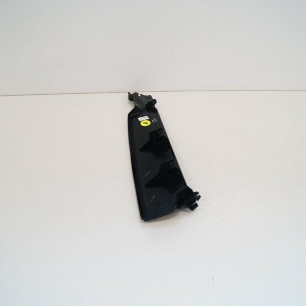 561121330 - OEM VOLKSWAGEN PASSAT B8 FRONT AIR DUCT 561121330 GENUINE