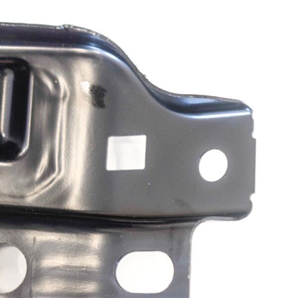 561805567B - VW PASSAT front center support for lock carriers B8 561805567B mint condition