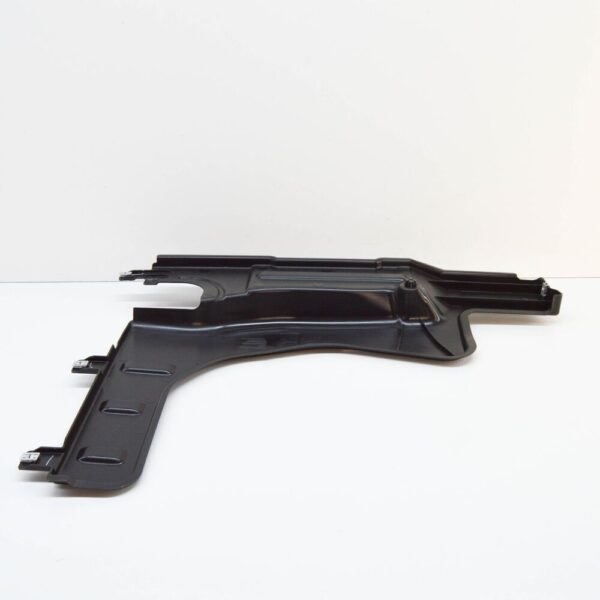 561825102C - NEW VOLKSWAGEN PASSAT B8 RIGHT SIDE UNDERBODY COVER 561825102C