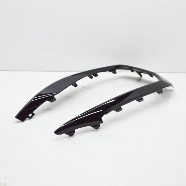 561853211B041 - NEW VOLKSWAGEN PASSAT ALLTRACK B8 FRONT BUMPER LEFT TRIM 561853211B041 ORIGINAL