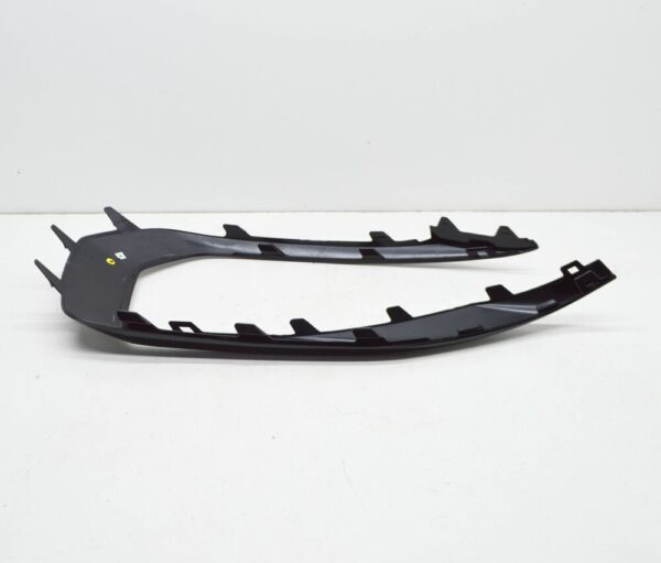 561853212B041 - NEW VOLKSWAGEN PASSAT ALLTRACK B8 FRONT BUMPER RIGHT TRIM 561853212B041 ORIGINAL