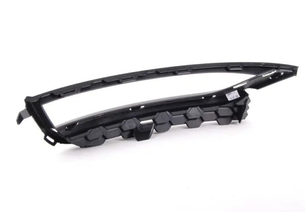 561853665A9B9 - NEW VW PASSAT B8 FRONT BUMPER LEFT AIR GUIDE GRILLE 561853665A9B9 ORIGINAL