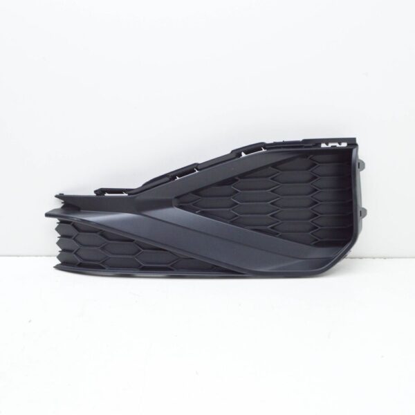 561853665AC9B9 - NEW VOLKSWAGEN PASSAT B8 FRONT LEFT BUMPER GRILLE 561853665AC9B9