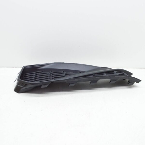 561853666P - VW Passat Alltrack B8 bumper grille front right 561853666P9B9, original part