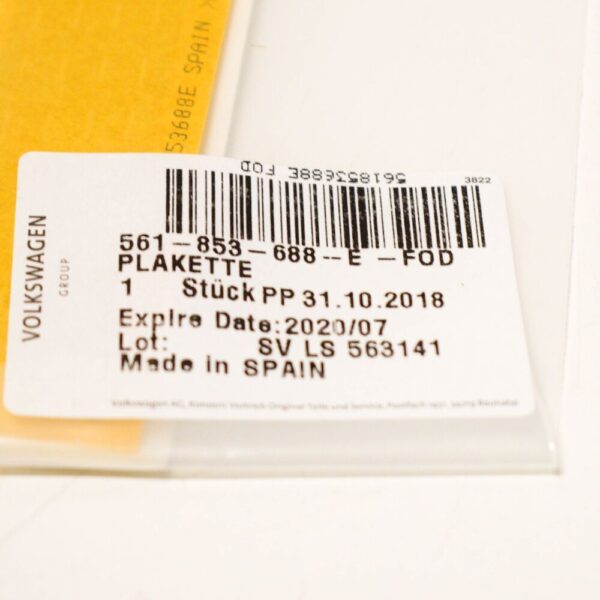 561853688EFOD - VW Passat B8 R-Line Front Left Fender Emblem Badge Trim 561853688EFOD NEW