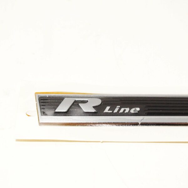 561853688FFOD - NEW VOLKSWAGEN PASSAT B8 FRONT FENDER RIGHT R-LINE TRIM BADGE 561853688FFOD
