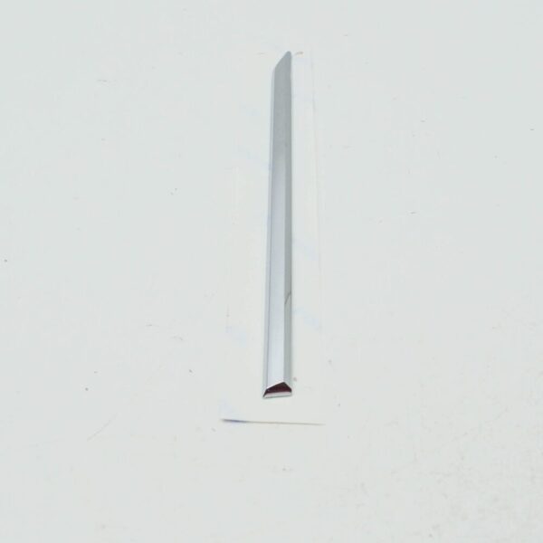 561853688M2ZZ - NEW VW PASSAT ALLTRACK B8 R-LINE FRONT RIGHT WING EMBLEM 561853688M2ZZ