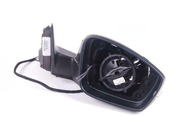 561857508S9B9 - NEW VOLKSWAGEN PASSAT B8 FRONT RIGHT DOOR MIRROR HOUSING 561857508S9B9 ORIGINAL