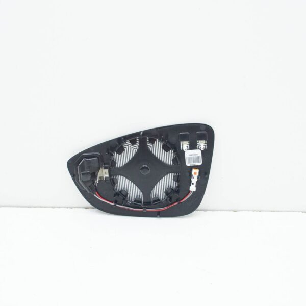561857522AC - NEW VOLKSWAGEN PASSAT B8 FRONT RIGHT DOOR MIRROR GLASS 561857522AC ORIGINAL