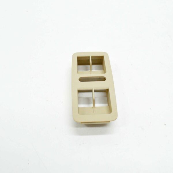 561867375H67 - NEW VOLKSWAGEN PASSAT B7 VARIANT WINDOW SWITCH BEZEL BEIGE 561867375H67 OEM