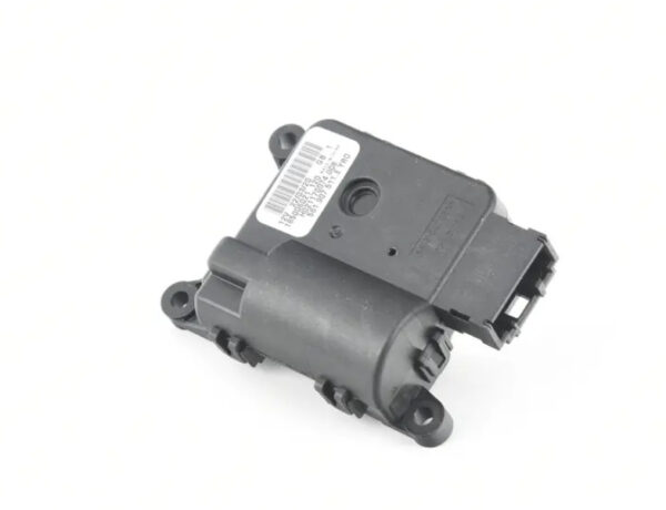 561907511E - NEW VOLKSWAGEN PASSAT B8 DEFROSTER FLAP SERVOMOTOR 561907511E ORIGINAL