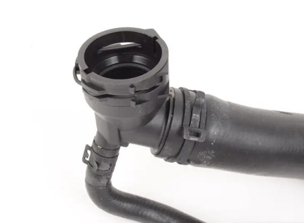 5C0122101AA - NEW VOLKSWAGEN BEETLE A5 RADIATOR UPPER HOSE 5C0122101AA ORIGINAL