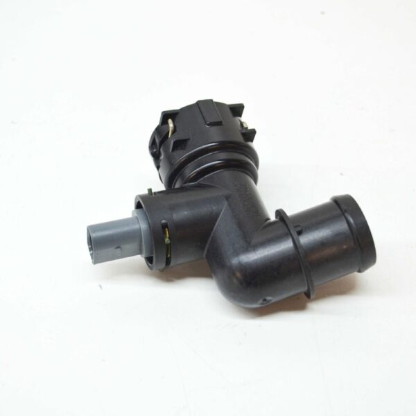 5C0122291C - NEW VOLKSWAGEN BEETLE A5 COOLANT SYSTEM QUICK ACTING COUPLING 5C0122291C