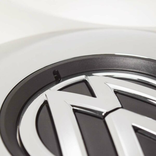 5C0601149DQZQ - NEW VW BEETLE WHEEL CENTER HUB COVER CHROME 17" 5C0601149DQZQ ORIGINAL