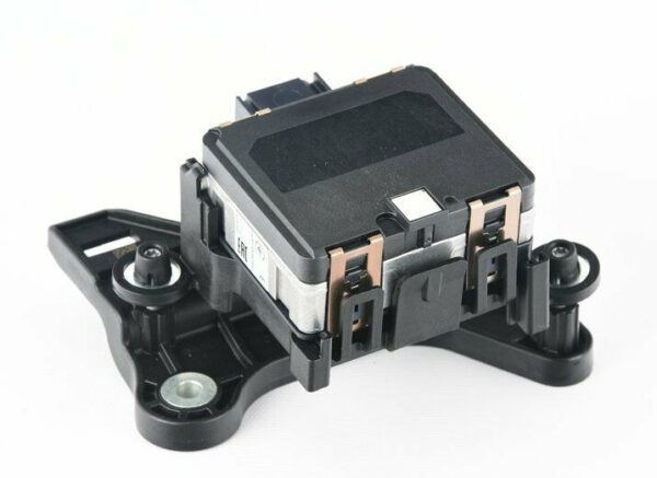 5C0907561 - NEW VOLKSWAGEN JETTA A6 RADAR SENSOR 5C0907561 ORIGINAL