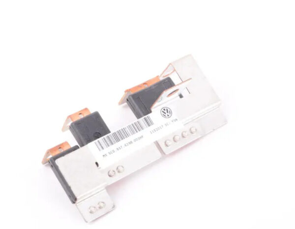 5C0937629B - NEW VOLKSWAGEN JETTA A6 MK6 MULTI-FUSE 5C0937629B ORIGINAL