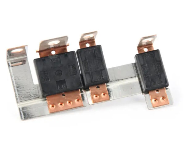 5C0937629G - NEW VOLKSWAGEN BEETLE A5 MULTI-FUSE PLATE 5C0937629G ORIGINAL