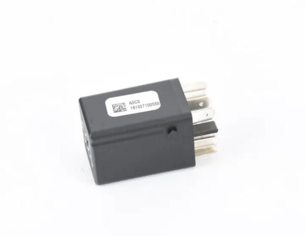 5C0951253A - NEW VOLKSWAGEN BEETLE A5 CONTACT CLOSE RELAY 5C0951253A ORIGINAL