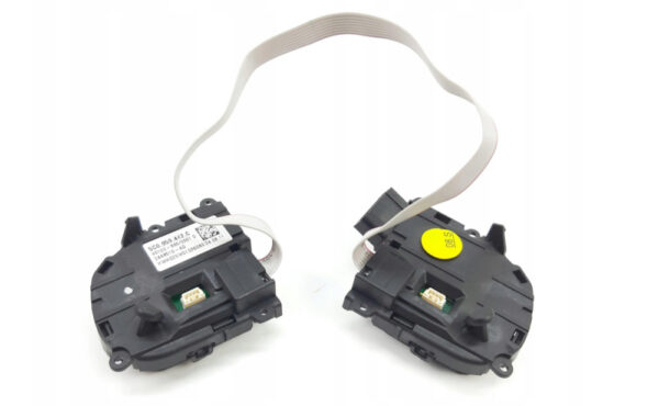 5C0959442C041 - NEW VW BEETLE A5 STEERING WHEEL RADIO/PHONE MULTI SWITCH 5C0959442C041 ORIGINAL