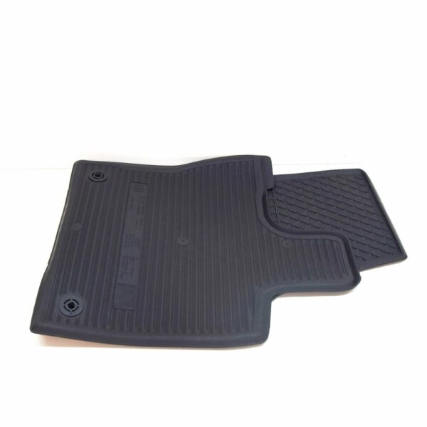 5C1061502C82V - NEW VOLKSWAGEN BEETLE A5 FRONT FLOOR MATS ALL WEATHER LHD 5C1061502C82V