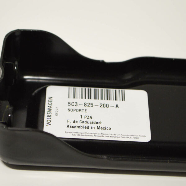 5C3825200A - NEW VW BEETLE CONVERTIBLE A5 FRONT BUMPER RIGHT BRACKET 5C3825200A ORIGINAL