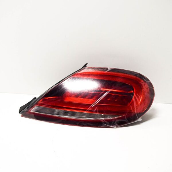 5C3945208D - Volkswagen Beetle Convertible A5 taillight right 5C3945208D new