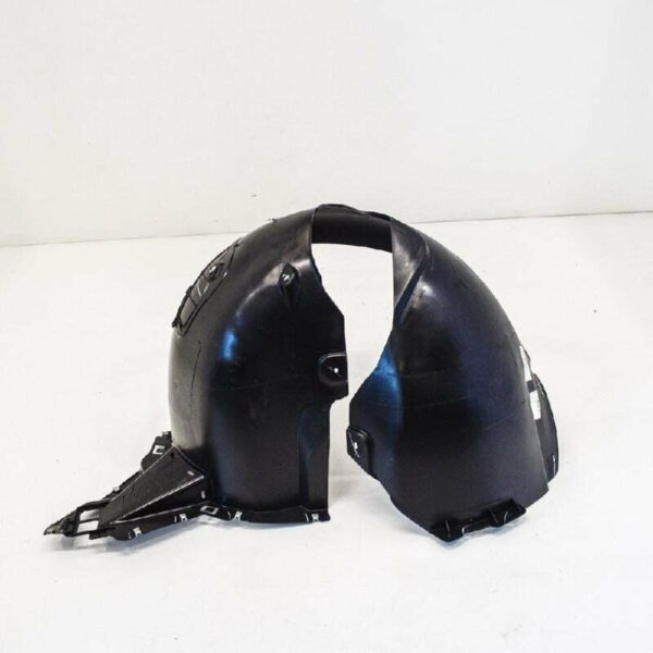 5C5805912H - NEW VOLKSWAGEN BEETLE FRONT RIGHT WHEEL ARCH HOUSING 5C5805912H ORIGINAL