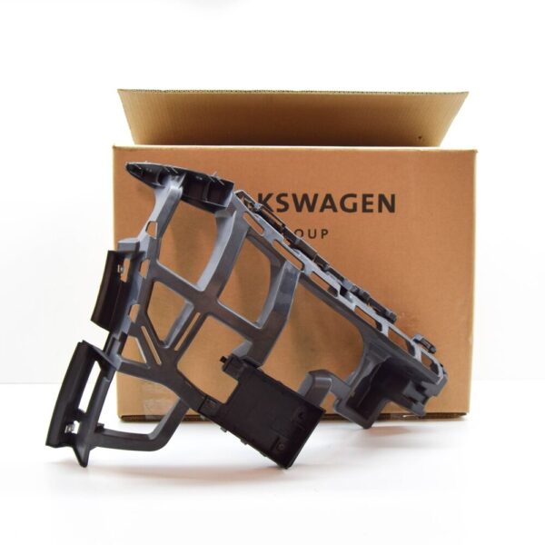 5C5807375C - VOLKSWAGEN BEETLE 5C Rear Right Bumper Bracket 5C5807375C NEW