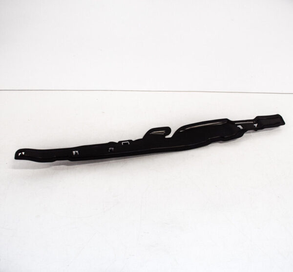 5C5821112 - NEW FOLKSCAR BEETLE A5 FRONT RIGHT FENDER END PLATE 5C5821112